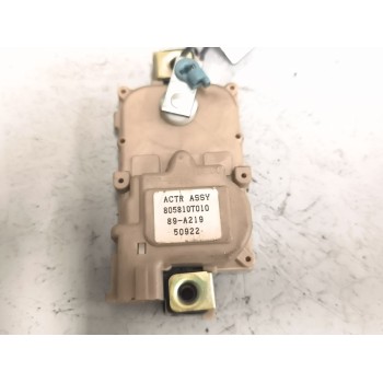 MOTOR CIERRE CENTRALIZADO DELANTERO DERECHO 805810T010 