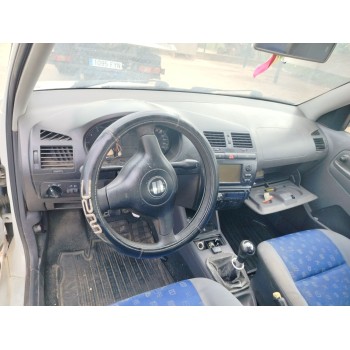 seat ibiza (6k1) del año 2000
