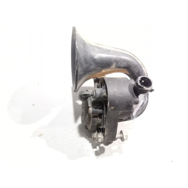 Recambio de claxon para renault magnum ab diesel referencia OEM IAM   