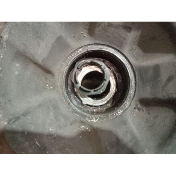 Recambio de buje delantero para renault magnum ab 2005 12.8 diesel referencia OEM IAM  7421022433 