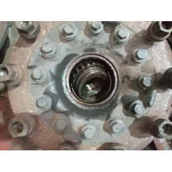 Recambio de buje delantero para iveco stralis (as) 11.1 diesel referencia OEM IAM  7183906 