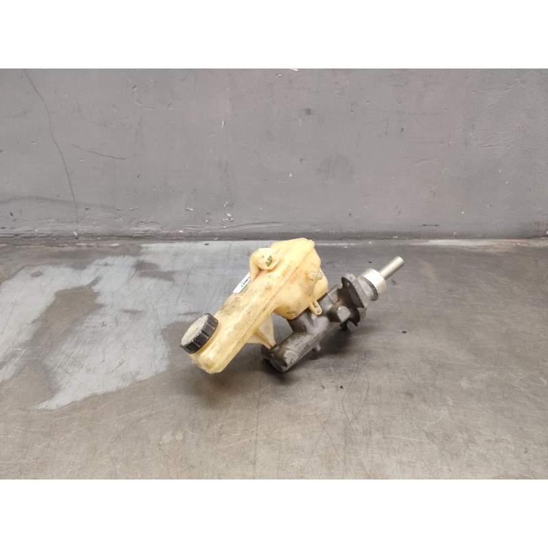Recambio de bomba freno para nissan primastar (x83) referencia OEM IAM 320670082  