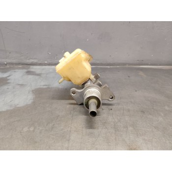 Recambio de bomba freno para nissan primastar (x83) referencia OEM IAM 320670082  