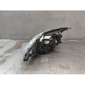 Recambio de faro derecho para nissan qashqai ii (j11, j11_) 1.5 dci referencia OEM IAM  260104EH2A 