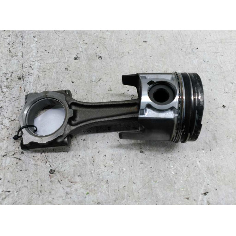 Recambio de piston para opel astra g berlina club referencia OEM IAM   