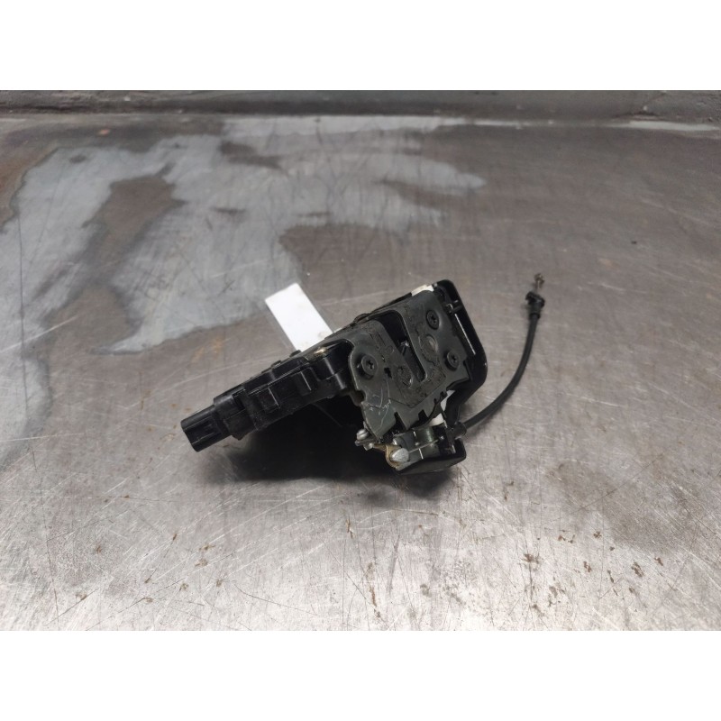 Recambio de cerradura puerta trasera derecha para ford focus c-max (cap) ambiente (d) referencia OEM IAM  6 PINS 