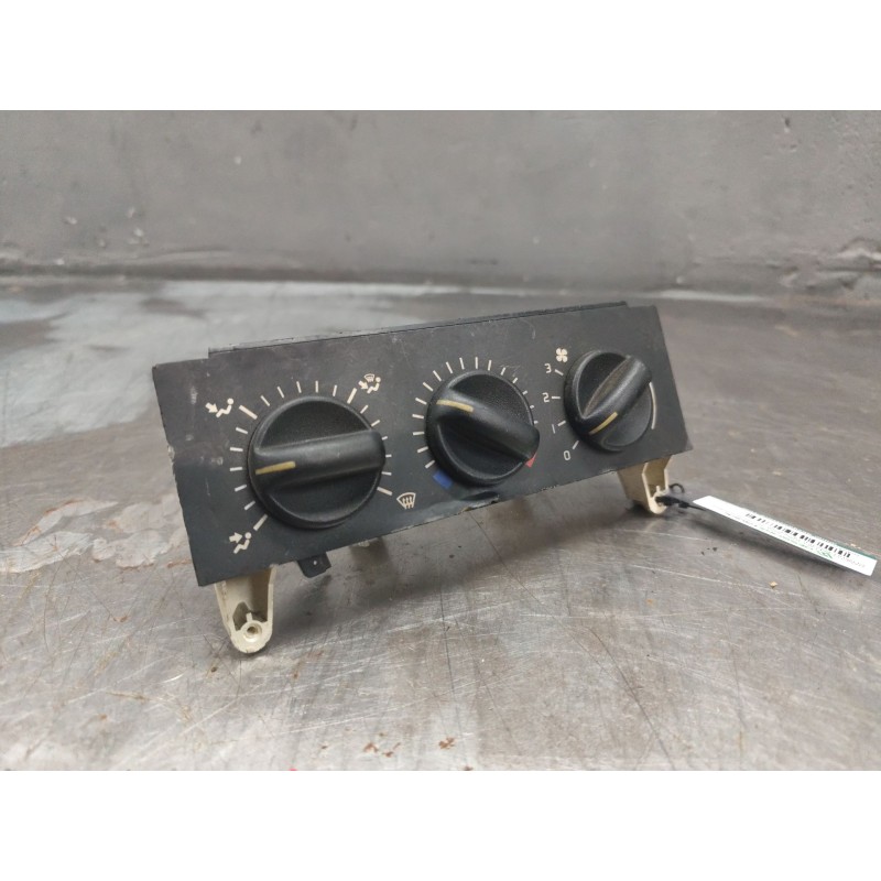 Recambio de mando calefaccion / aire acondicionado para renault master desde ´98 referencia OEM IAM 133761F  