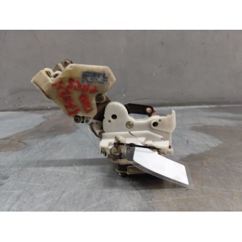 Recambio de cerradura puerta trasera izquierda para nissan almera tino (v10m) acenta referencia OEM IAM  82503BM760 