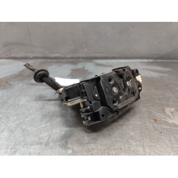 CERRADURA PUERTA TRASERA DERECHA 5K4839016B 