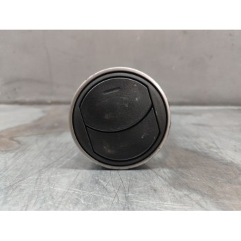 Recambio de aireador para mazda 3 (bl) 1.6 mz-cd (bl14) referencia OEM IAM  BBM464730 