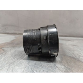 Recambio de aireador para mazda 3 (bl) 1.6 mz-cd (bl14) referencia OEM IAM  BBM464730 