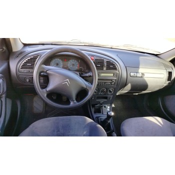 citroën xsara berlina del año 2002