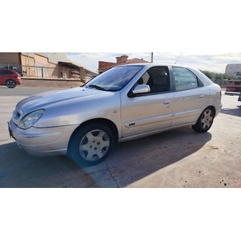 citroën xsara berlina del año 2002