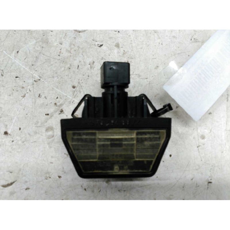 Recambio de piloto matricula para renault rapid/express (f40) 1.4 familiar (f402/40m) referencia OEM IAM 7700762045  