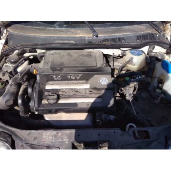 volkswagen polo berlina (6n2) del año 2001