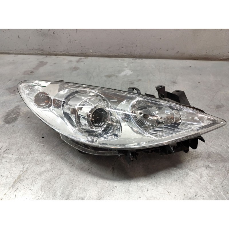 Recambio de faro derecho para peugeot 307 sw (3h) 1.6 hdi 110 referencia OEM IAM   