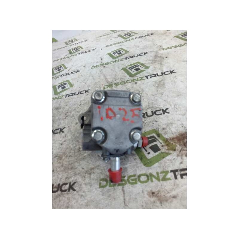 Recambio de bomba servodireccion para renault trucks maxity 110.35 (110cv) referencia OEM IAM 4712353  