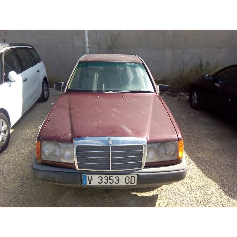 MERCEDES-BENZ CLASE E (W124) BERLINA