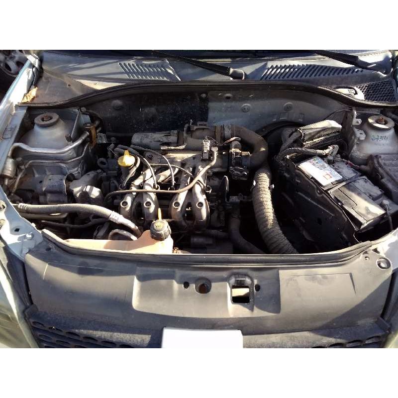 RENAULT CLIO II FASE II (B/CB0)