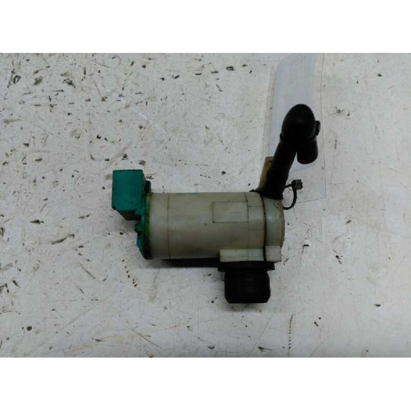 Recambio de bomba limpia trasero para nissan almera (n15) gx referencia OEM IAM   