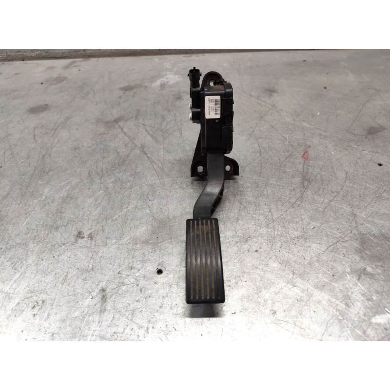 Recambio de potenciometro pedal para hyundai i20 city s referencia OEM IAM 351904A700  6 PINS