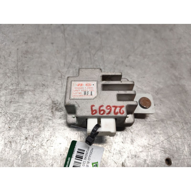 Recambio de modulo electronico para hyundai i20 city s referencia OEM IAM 958001J900  8 PINS