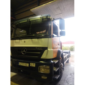 mercedes-benz axor 2-ejes 18 ton 2004  del año 2008