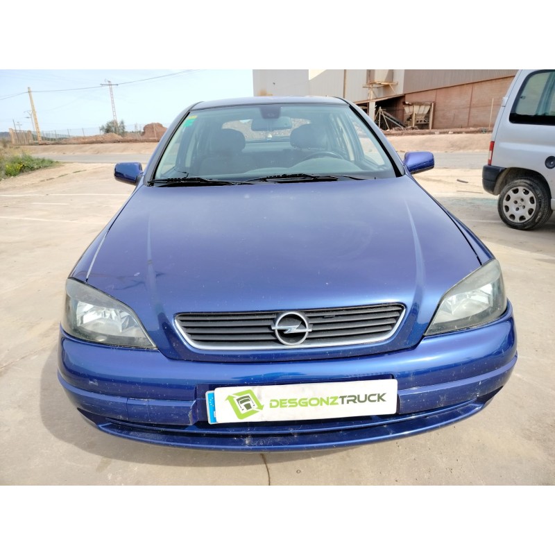 opel astra g berlina del año 2003