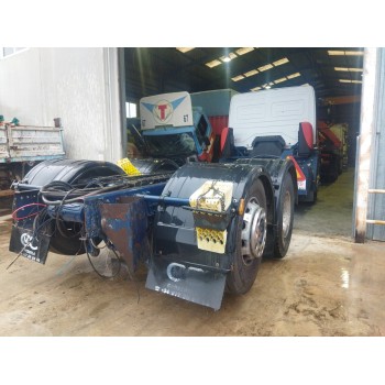 mercedes-benz axor 2-ejes 18 ton 2004  del año 2008