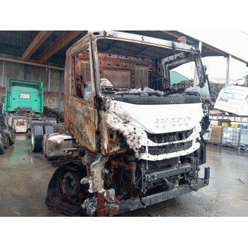 iveco stralis (ad/at) del año 2023