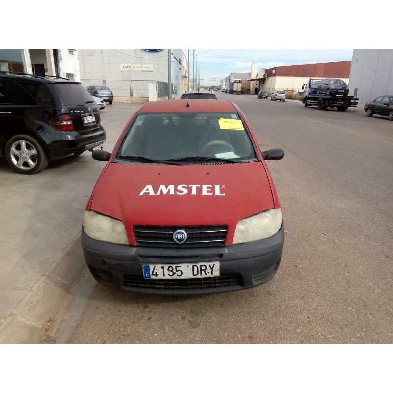 FIAT PUNTO BERLINA (188)