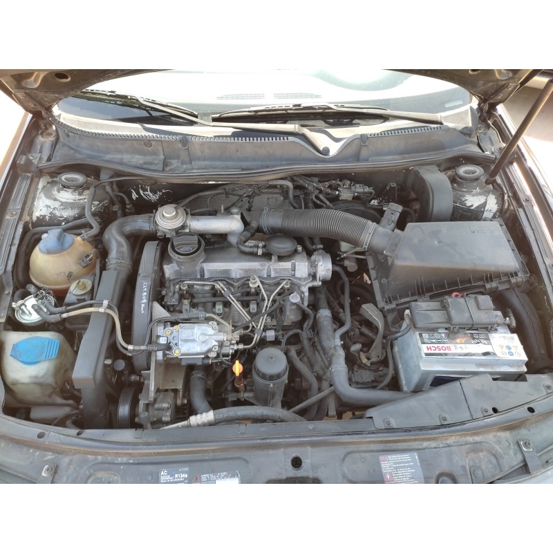 SEAT LEON (1M1)
