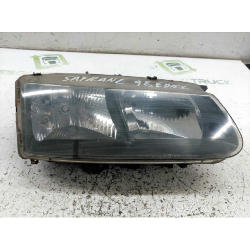 Recambio de faro derecho para renault safrane (b54) 2.2 turbodiesel referencia OEM IAM 7701042501  