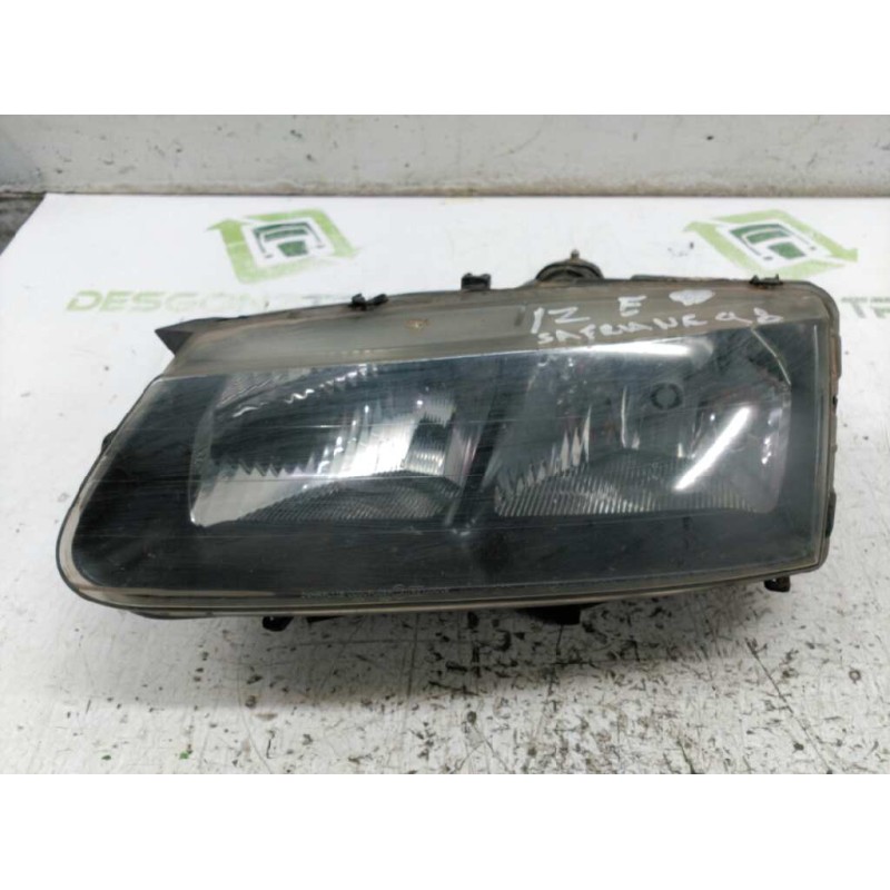 Recambio de faro izquierdo para renault safrane (b54) 2.2 turbodiesel referencia OEM IAM 7701042500  