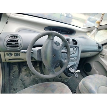 citroën xsara picasso del año 2000