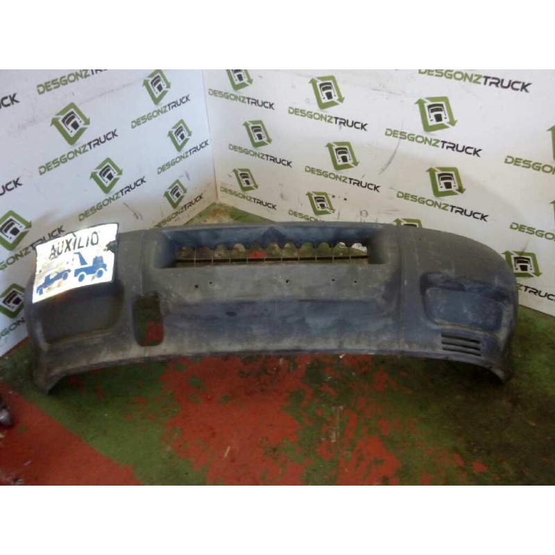 Recambio de paragolpes delantero para iveco trucks daily 50c13 referencia OEM IAM 56712  