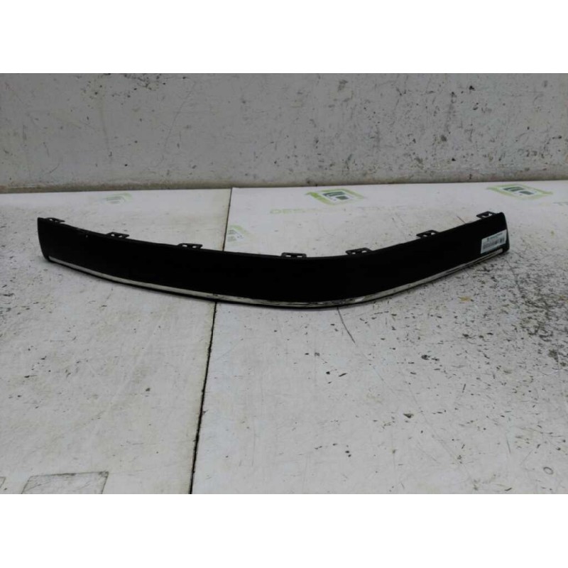 Recambio de molduras delanteras para peugeot 406 berlina (s1/s2) stdt referencia OEM IAM 9630405470 PARAGOLPES 