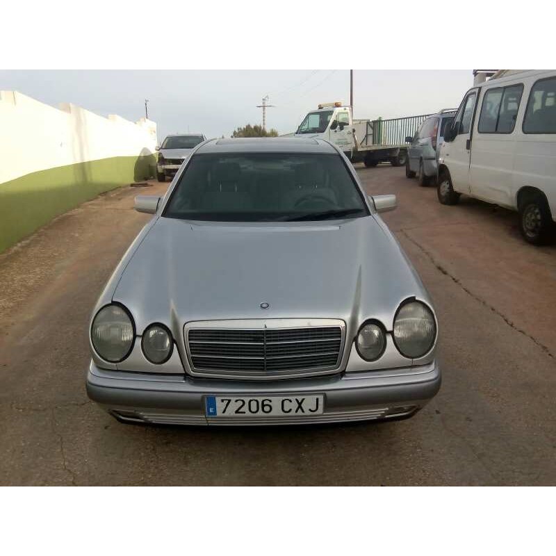 MERCEDES-BENZ CLASE E (W210) BERLINA DIESEL