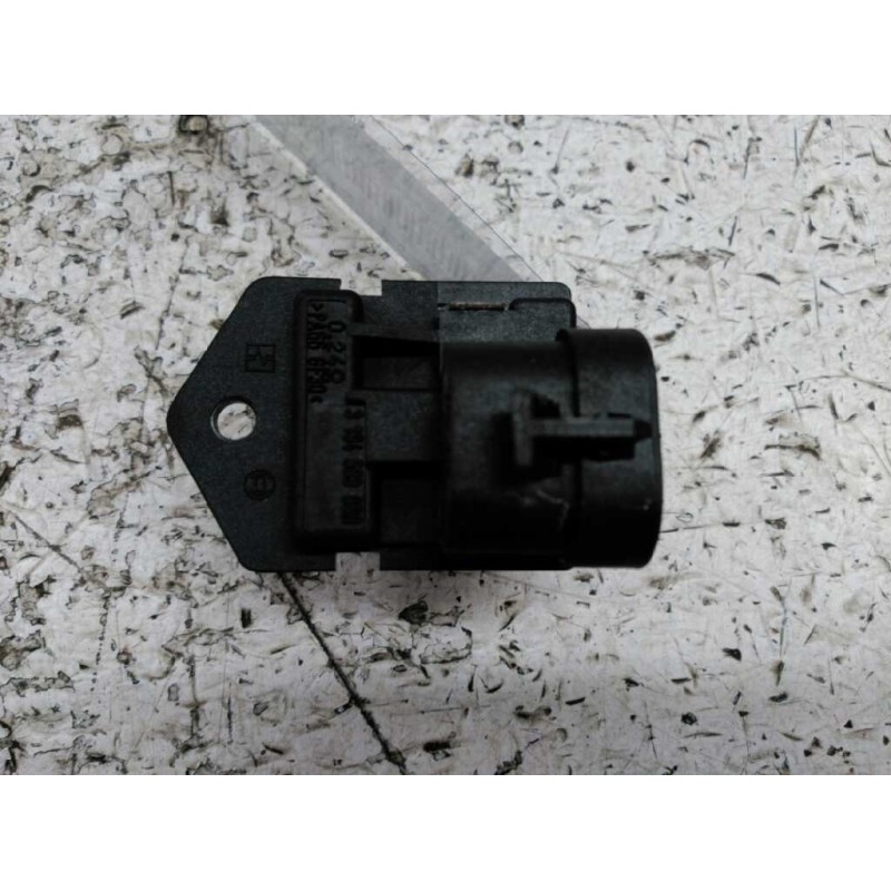 Recambio de resistencia electroventilador para opel astra g berlina club referencia OEM IAM 3134503069  