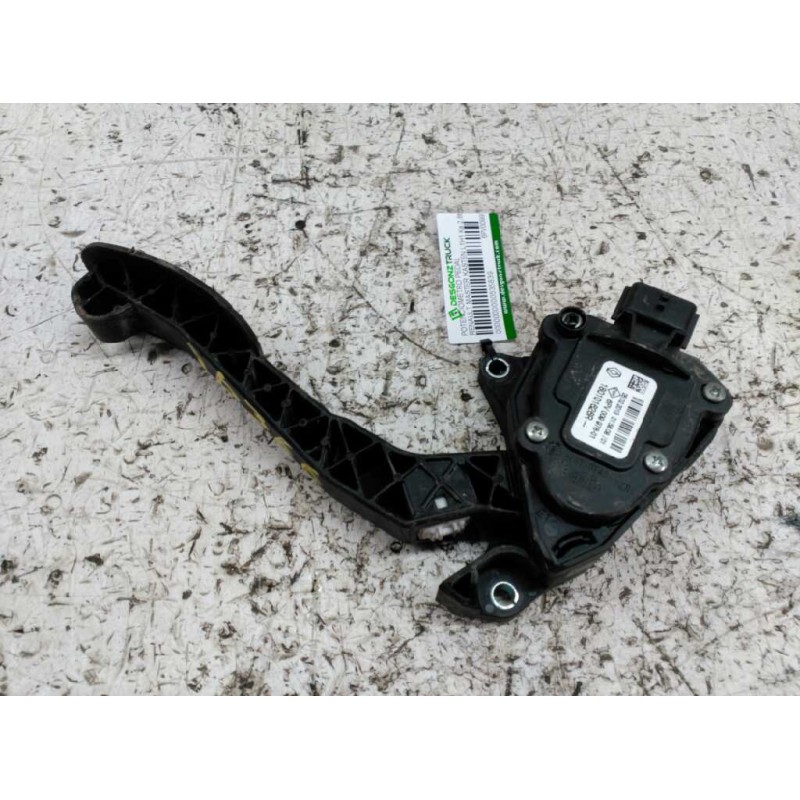 Recambio de potenciometro pedal para renault master kasten l1h1 ka 2,8t referencia OEM IAM 6PV00997801 180101626R 