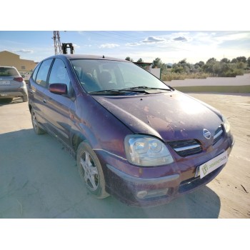 nissan almera tino (v10) del año 2004