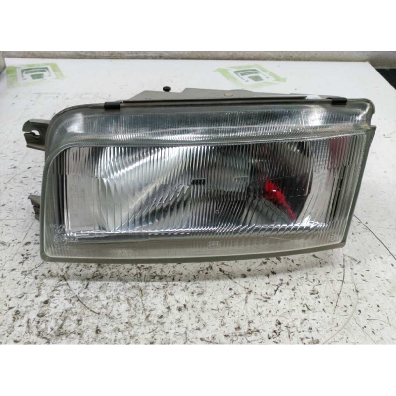 Recambio de faro izquierdo para mitsubishi santamo (hyundai) santamo confort referencia OEM IAM 92101  