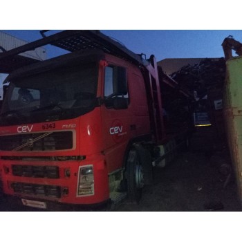 volvo fm 12 2002  del año 2005