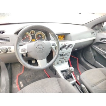 opel astra gtc del año 2006