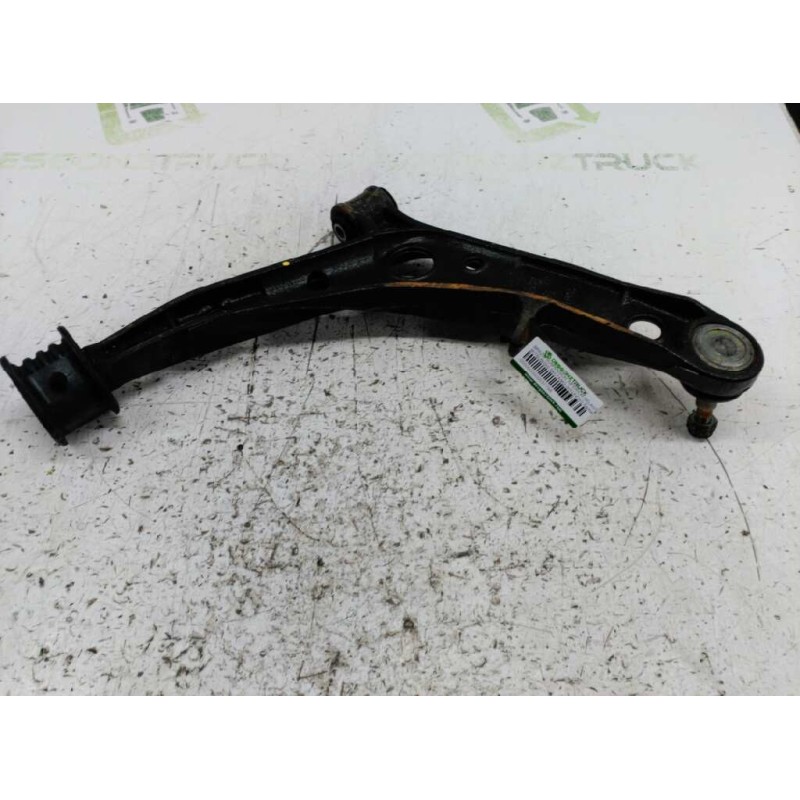 Recambio de brazo suspension inferior delantero izquierdo para mitsubishi santamo (hyundai) santamo confort referencia OEM IAM  