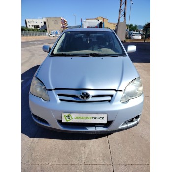 toyota corolla (_e12_) del año 2005