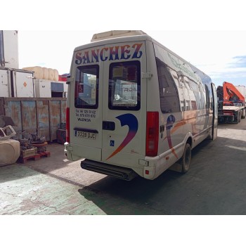 iveco daily v autobús del año 2005