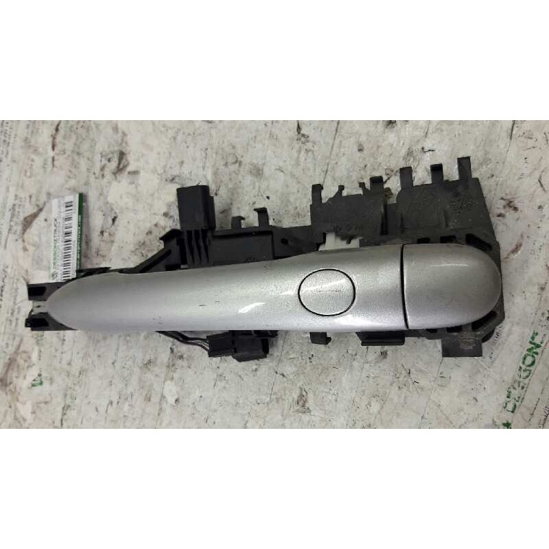 Recambio de maneta exterior trasera izquierda para renault scenic ii authentique referencia OEM IAM 8200076073  