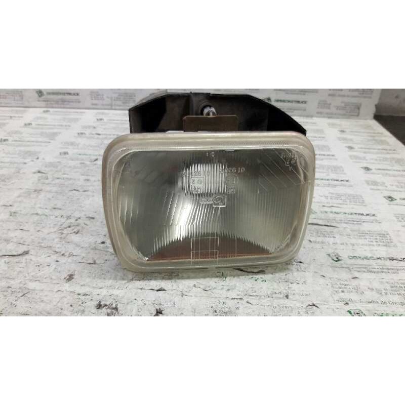 Recambio de faro derecho para renault rapid/express (f40) 1.4 break referencia OEM IAM 061277  