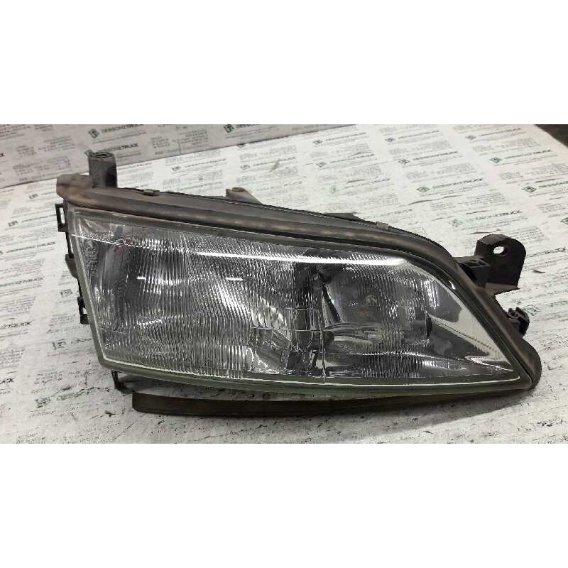 Recambio de faro derecho para opel vectra b berlina básico (1999) referencia OEM IAM 085788  